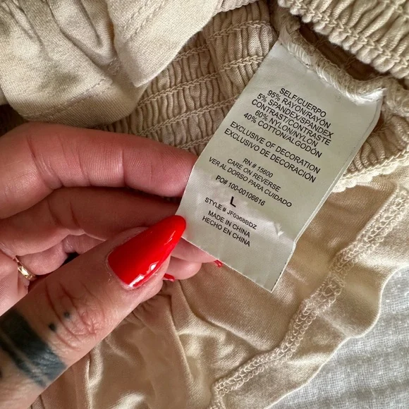 Mason & Belle Smocked Crochet Cap Sleeve Peplum Ruffle Hem Top in Ivory, Large - Picture 8 of 10